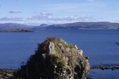 black-castle-of-the-minstrels-10