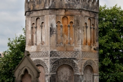 lunchtime-wanders-necropolis-13