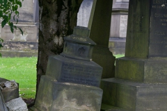 lunchtime-wanders-necropolis-7