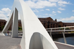 lunchtime-wanders-squinty-bridge-12